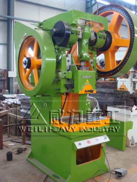 63噸鋼板固定臺沖床