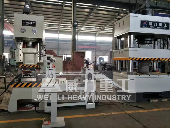 沖床參與礦用錨桿托盤液壓機的生產(chǎn)