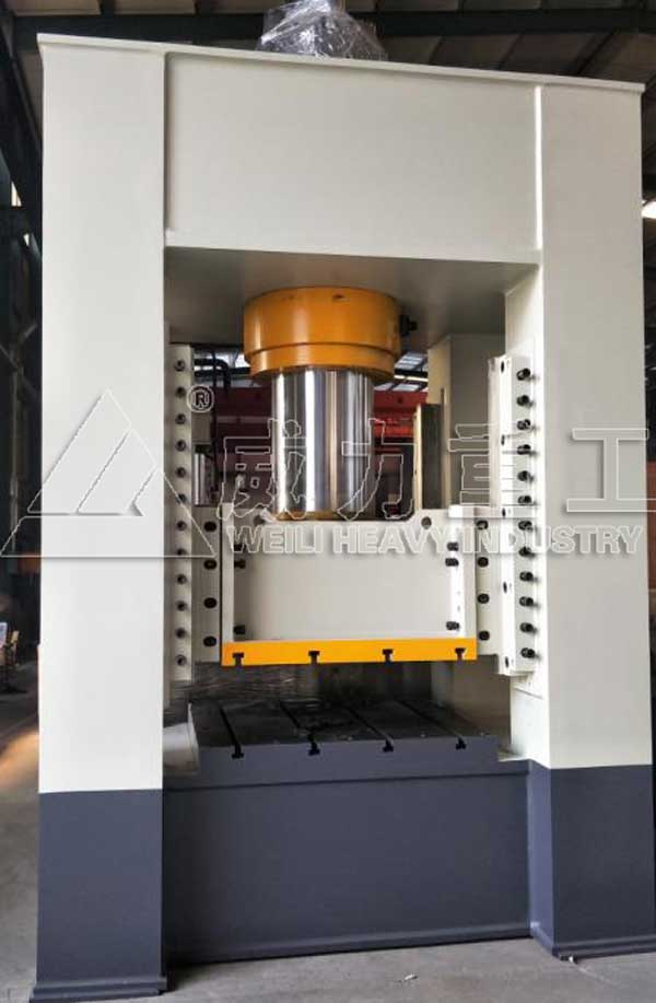 閉式框架式液壓沖床